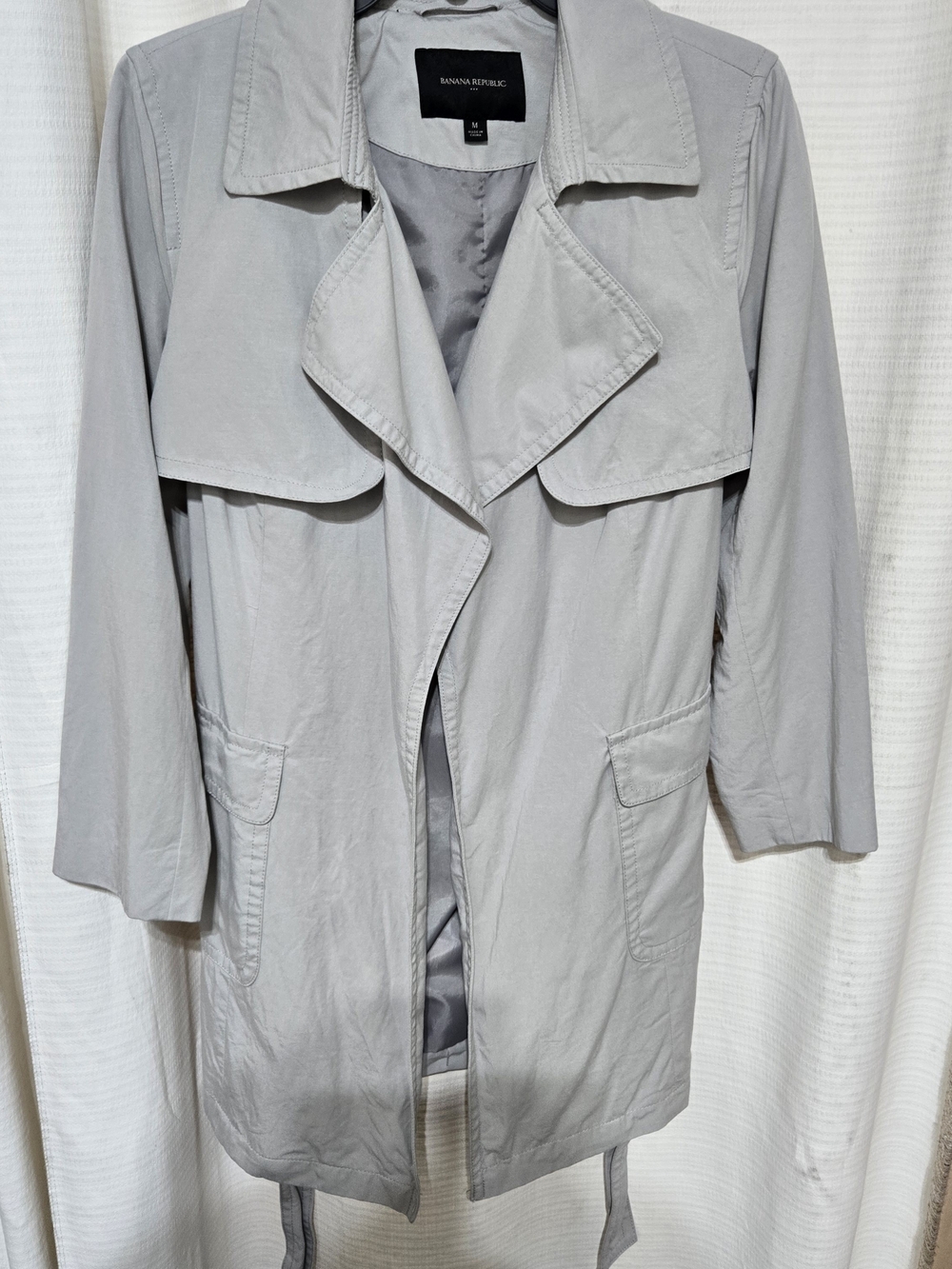Banana Republic Women's Light Gray Trench Coat
